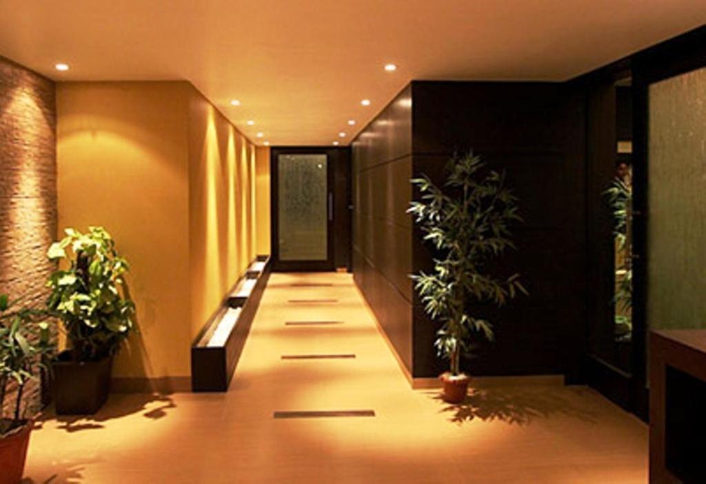 Brijwasi Royal Hotell Mathura Eksteriør bilde